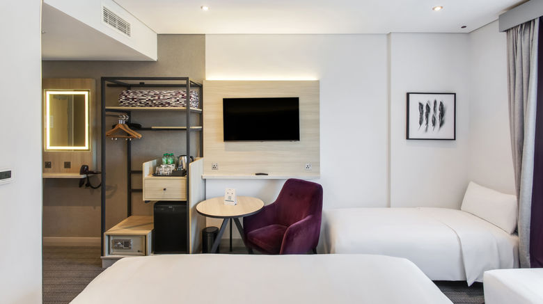 <b>Premier Inn Dubai International Exterior</b>. Images powered by <a href="https://www.leonardoworldwide.com/" title="Leonardo Worldwide" target="_blank">Leonardo</a>.