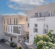 Hotel Antares Exterior