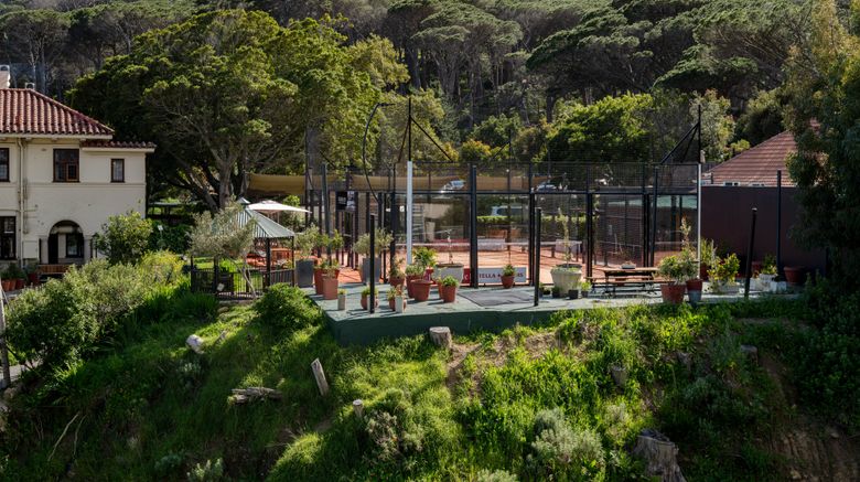 <b>Camps Bay Retreat Exterior</b>. Images powered by <a href="https://www.leonardoworldwide.com/" title="Leonardo Worldwide" target="_blank">Leonardo</a>.