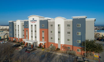 Candlewood Suites San Marcos