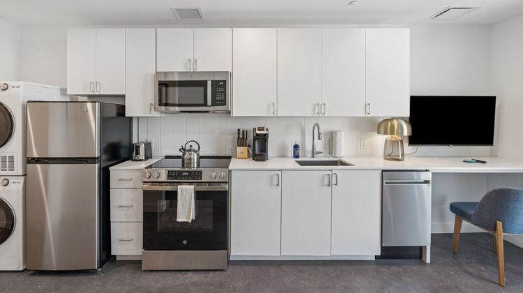 Placemakr Downtown Phoenix Room