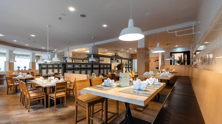 Holiday Inn Innsbruck Restaurant