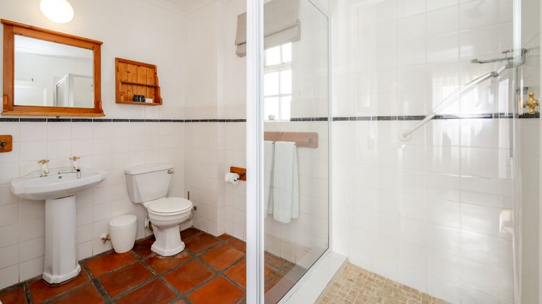 <b>The Farmhouse Hotel Room</b>. Images powered by <a href="https://www.leonardoworldwide.com/" title="Leonardo Worldwide" target="_blank">Leonardo</a>.
