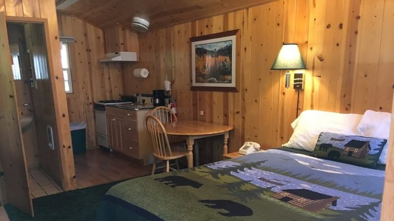 <b>Tamarack Lodge Motel Room</b>. Images powered by <a href="https://www.leonardoworldwide.com/" title="Leonardo Worldwide" target="_blank">Leonardo</a>.