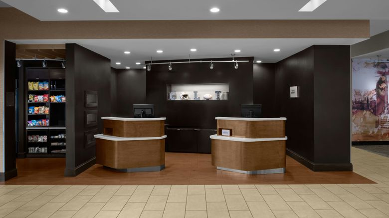 <b>Courtyard Charlotte Airport North Lobby</b>. Images powered by <a href="https://www.leonardoworldwide.com/" title="Leonardo Worldwide" target="_blank">Leonardo</a>.