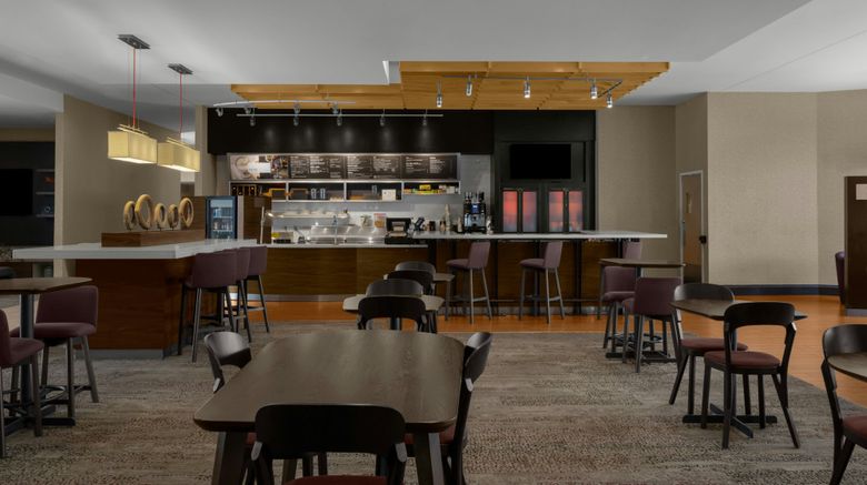 <b>Courtyard Charlotte Airport North Restaurant</b>. Images powered by <a href="https://www.leonardoworldwide.com/" title="Leonardo Worldwide" target="_blank">Leonardo</a>.