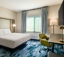 Fairfield Inn & Suites Marriott Room