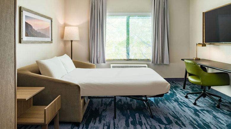 <b>Fairfield Inn & Suites Marriott Suite</b>. Images powered by <a href="https://www.leonardoworldwide.com/" title="Leonardo Worldwide" target="_blank">Leonardo</a>.