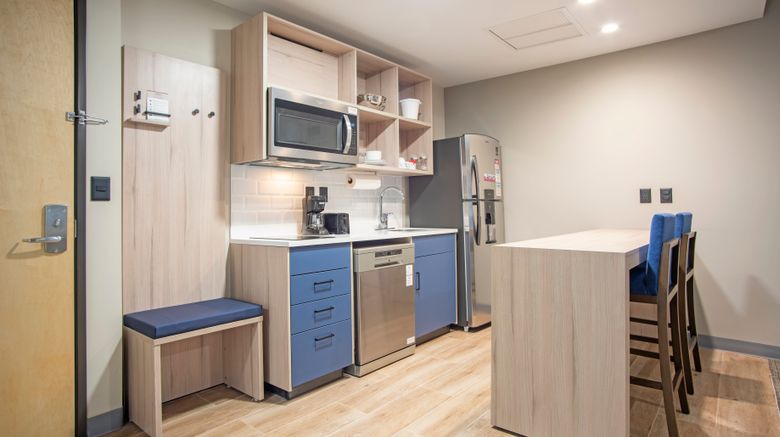 <b>Candlewood Suites Guadalajara Galerias Suite</b>. Images powered by <a href="https://www.leonardoworldwide.com/" title="Leonardo Worldwide" target="_blank">Leonardo</a>.