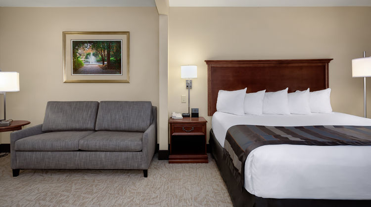 Lexington Expo Hotel Room