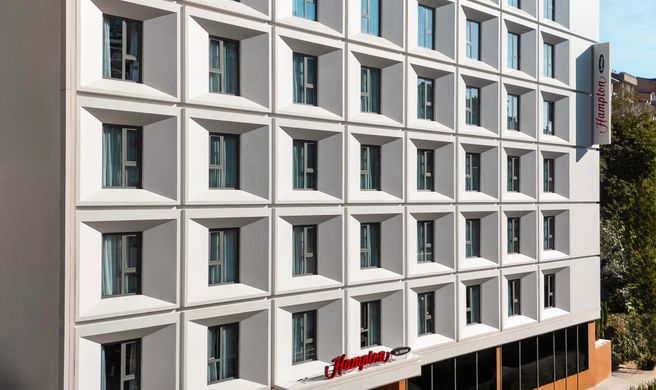Hampton by Hilton Istanbul Sisli Exterior