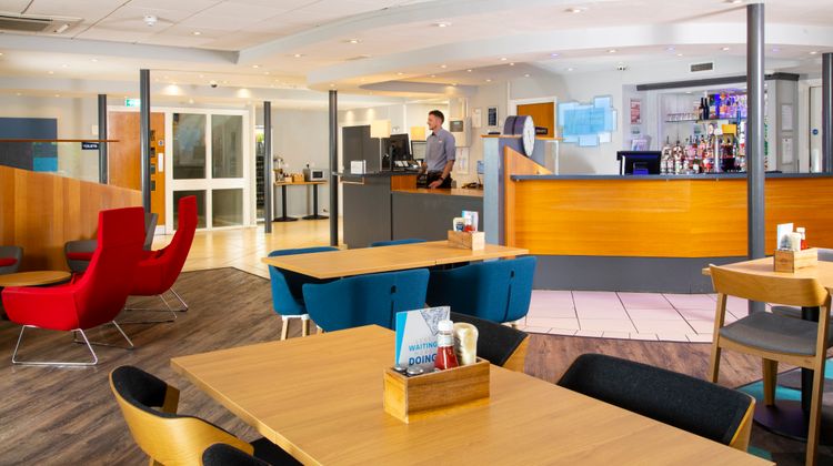 Holiday Inn Express Peterborough Restaurant