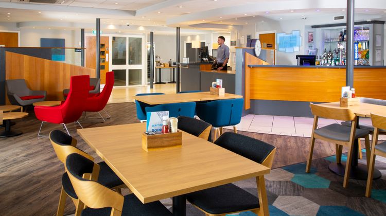 Holiday Inn Express Peterborough Restaurant