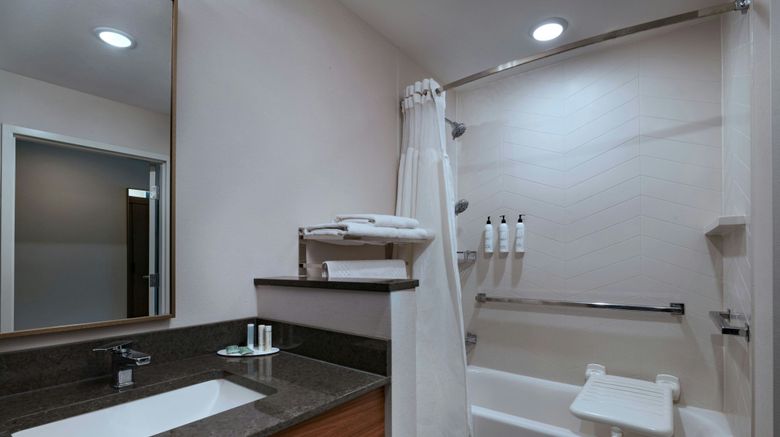<b>Fairfield Inn & Suites Lincoln Crete Room</b>. Images powered by <a href="https://www.leonardoworldwide.com/" title="Leonardo Worldwide" target="_blank">Leonardo</a>.