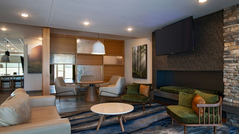 <b>Fairfield Inn & Suites Lincoln Crete Lobby</b>. Images powered by <a href="https://www.leonardoworldwide.com/" title="Leonardo Worldwide" target="_blank">Leonardo</a>.
