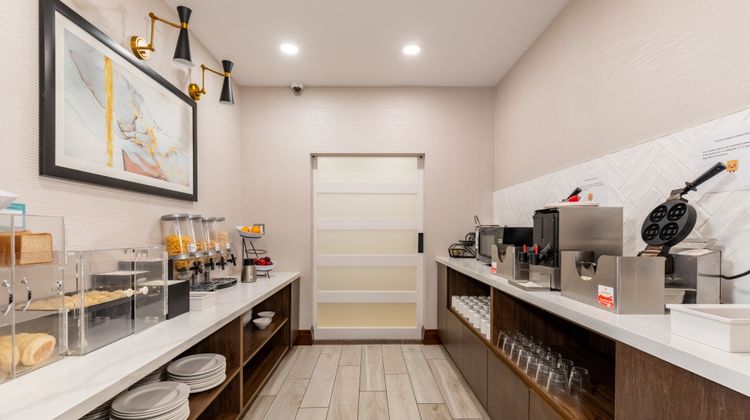 Staybridge Suites Restaurant