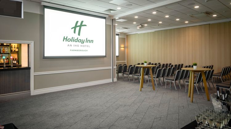 Holiday Inn Farnborough Ballroom