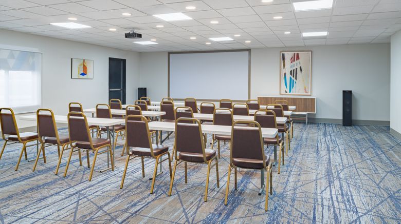 <b>Holiday Inn Express & Suitess Pratt Meeting</b>. Images powered by <a href="https://www.leonardoworldwide.com/" title="Leonardo Worldwide" target="_blank">Leonardo</a>.