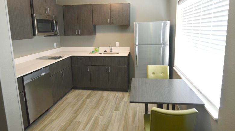 <b>Holiday Inn Exp Pasadena Houston SE Room</b>. Images powered by <a href="https://www.leonardoworldwide.com/" title="Leonardo Worldwide" target="_blank">Leonardo</a>.
