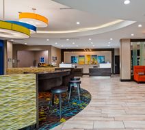 Holiday Inn Exp Pasadena Houston SE Exterior