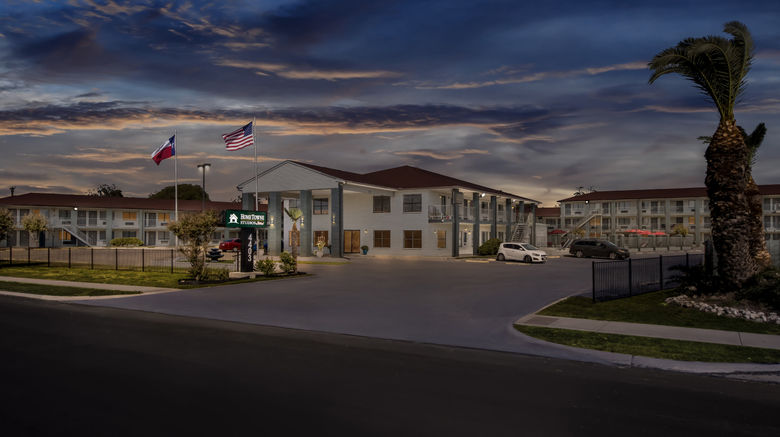 <b>HomeTowne Studios San Antonio East Exterior</b>. Images powered by <a href="https://www.leonardoworldwide.com/" title="Leonardo Worldwide" target="_blank">Leonardo</a>.
