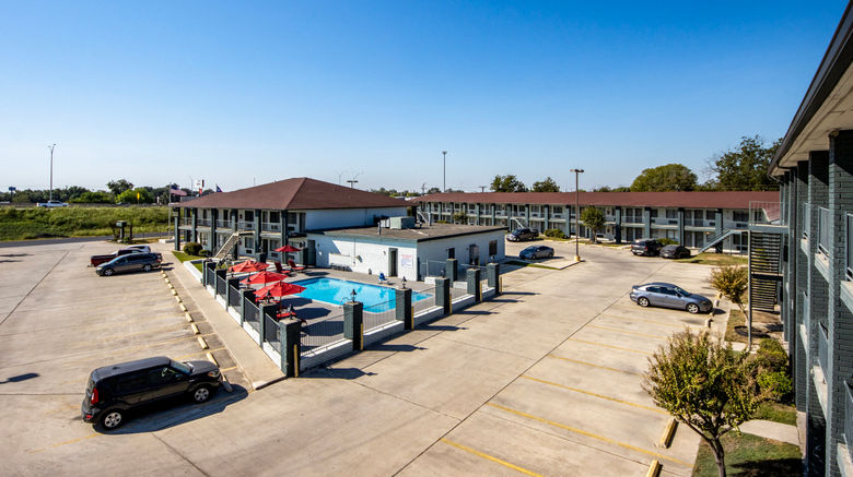 <b>HomeTowne Studios San Antonio East Exterior</b>. Images powered by <a href="https://www.leonardoworldwide.com/" title="Leonardo Worldwide" target="_blank">Leonardo</a>.