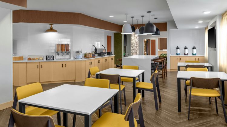 Fairfield Inn & Suites Saginaw Restaurant