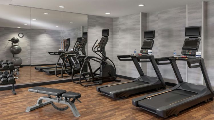 Fairfield Inn & Suites Saginaw Health Club