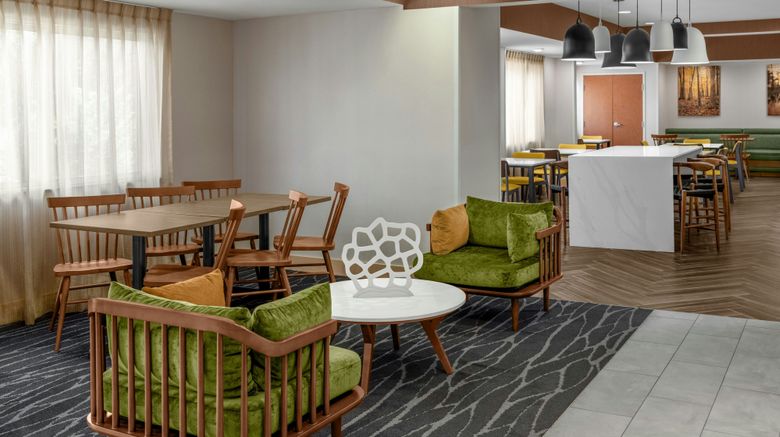 <b>Fairfield Inn & Suites Saginaw Lobby</b>. Images powered by <a href="https://www.leonardoworldwide.com/" title="Leonardo Worldwide" target="_blank">Leonardo</a>.