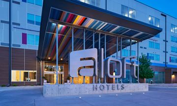 Aloft Omaha West