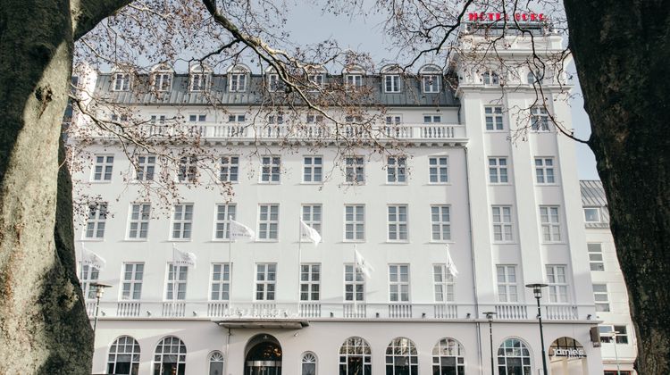 Hotel Borg Exterior