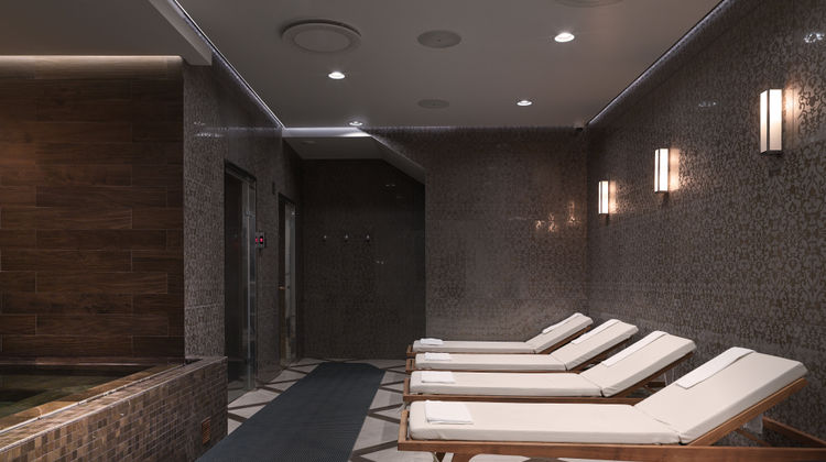 Hotel Borg Pool