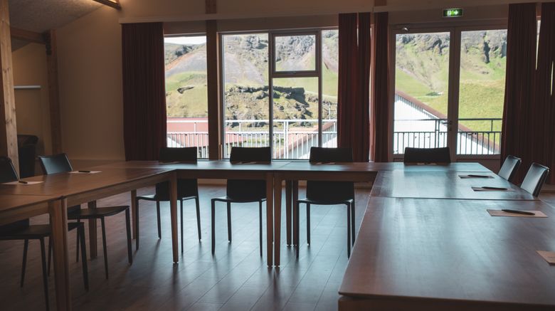 <b>Hotel Katla Hofdabrekka Meeting</b>. Images powered by <a href="https://www.leonardoworldwide.com/" title="Leonardo Worldwide" target="_blank">Leonardo</a>.