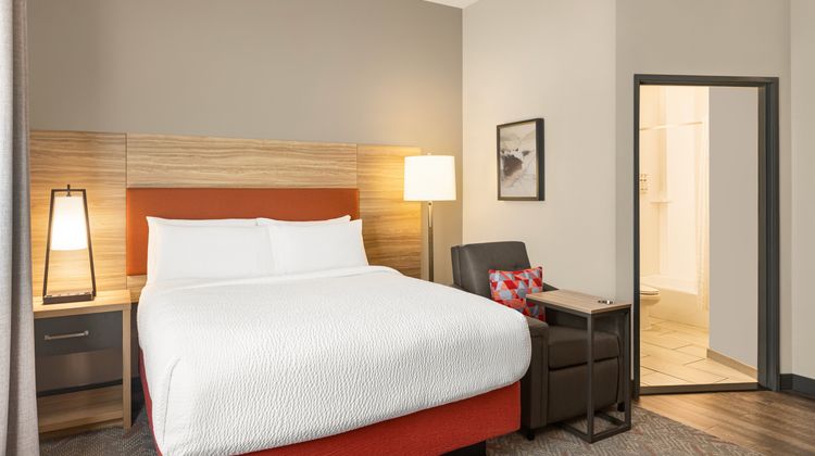 Candlewood Suites Loveland Room