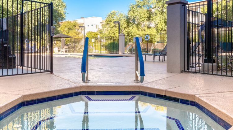 Staybridge Suites Phoenix/Chandler Pool
