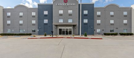 Candlewood Suites Victoria Exterior