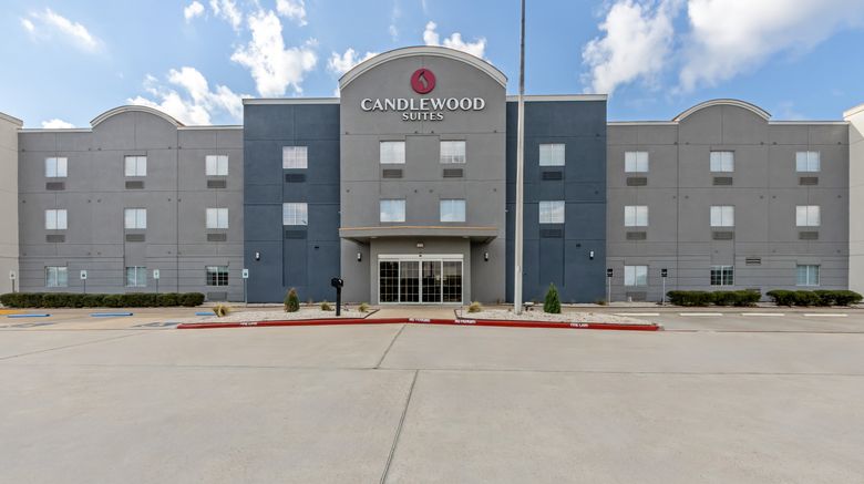 <b>Candlewood Suites Victoria Exterior</b>. Images powered by <a href="https://www.leonardoworldwide.com/" title="Leonardo Worldwide" target="_blank">Leonardo</a>.
