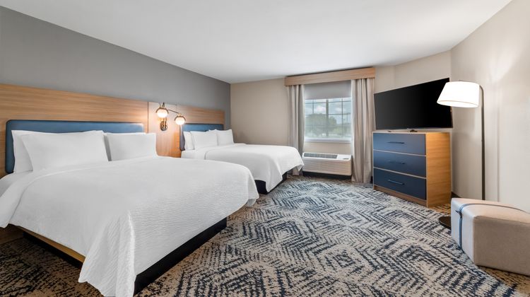 Candlewood Suites Victoria Room