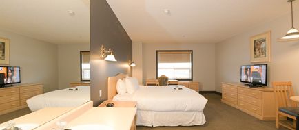 Prime Hotel Fort McMurray Room
