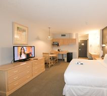 Prime Hotel Fort McMurray Room