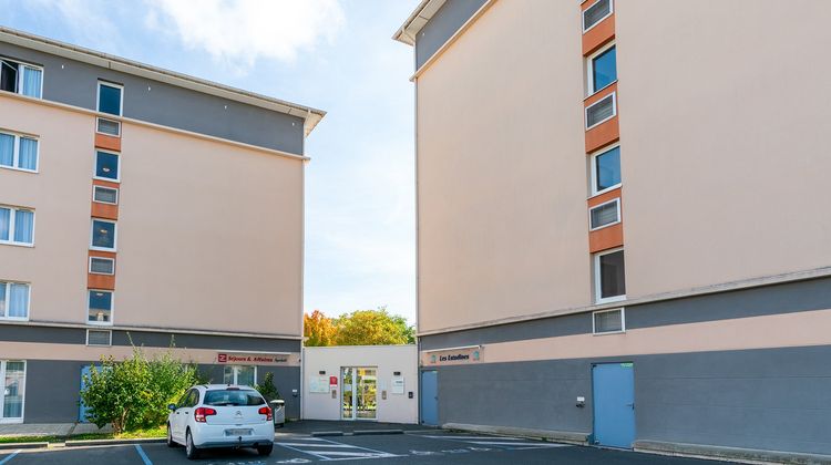 Sejours & Affaires Le Clos Beaumois Exterior