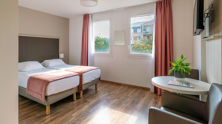 Sejours & Affaires Le Clos Beaumois Room