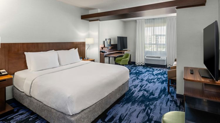 Fairfield Inn & Suites Edmonton North Suite