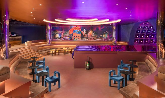 Moxy London Piccadilly Circus Lobby