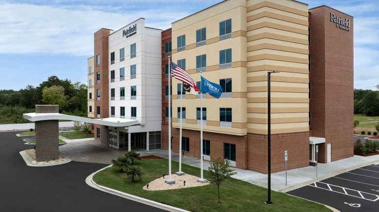 <b>Fairfield Inn and Suites Weldon Exterior</b>. Images powered by <a href="https://www.leonardoworldwide.com/" title="Leonardo Worldwide" target="_blank">Leonardo</a>.