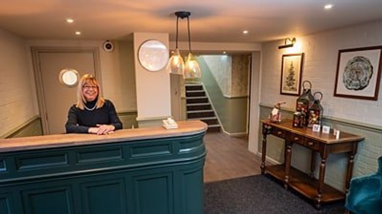 <b>Green Man Hotel Lobby</b>. Images powered by <a href="https://www.leonardoworldwide.com/" title="Leonardo Worldwide" target="_blank">Leonardo</a>.