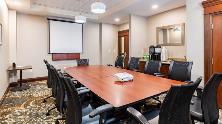 Staybridge Suites Meeting