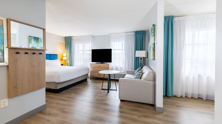 Staybridge Suites Suite