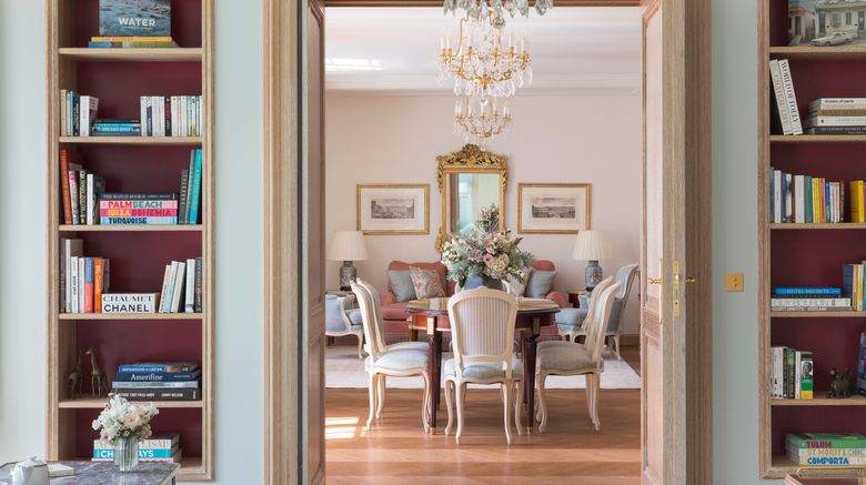 <b>Hotel Le Bristol Room</b>. Images powered by <a href=https://www.travelagewest.com/Hotels/Paris/