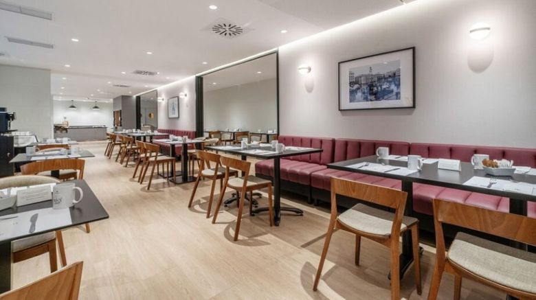<b>Eurostars Puerta Madrid Restaurant</b>. Images powered by <a href="https://www.leonardoworldwide.com/" title="Leonardo Worldwide" target="_blank">Leonardo</a>.